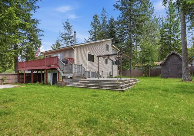 1st image of 52 Woodard Rd, Newport, WA 99156 | MLS# 202619140