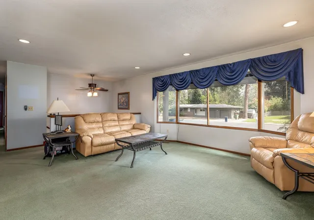 Photo 2 of Sale Pending at 3612 S Bernard St, Spokane, WA 99203 | MLS# 202619145 | Listing updated on 2026-09-29