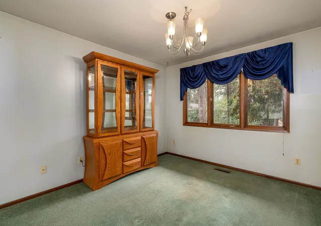 Photo 3 of Sale Pending at 3612 S Bernard St, Spokane, WA 99203 | MLS# 202619145 | Listing updated on 2026-09-29
