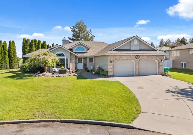 Photo 1 of Single family home for sale at 9712 W Masters Ln, Cheney, WA 99004 | MLS# 202619166 | Listing updated on 2026-09-12
