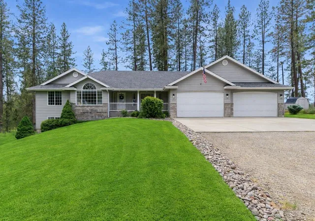 3rd image of 3219 W Pack Mule Ln, Deer Park, WA 99006 | MLS# 202619181