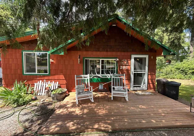 1st image of 201 Fir Ln, Newport, WA 99156 | MLS# 202619194
