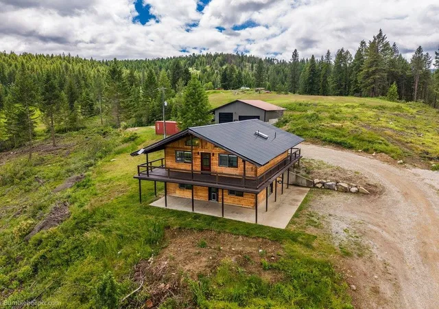 Homes for sale in Addy, WA | 1812 B Wildrose Wy, Addy, WA 99101 | MLS# 202619203