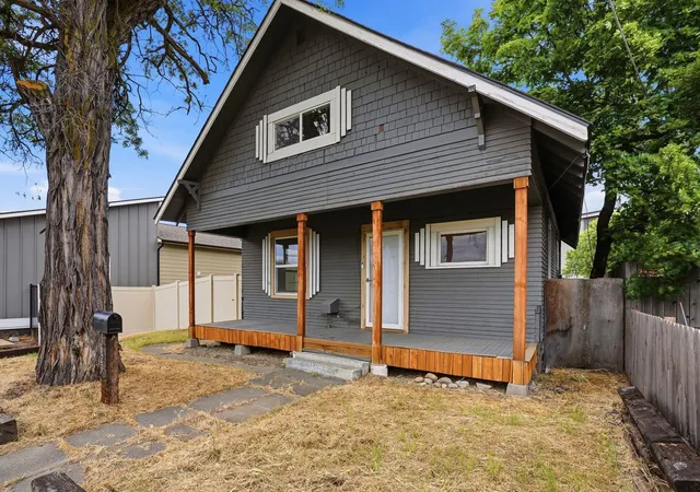Homes for sale in Spokane, WA | 1623 E Mission Ave, Spokane, WA 99202 | MLS# 202619235