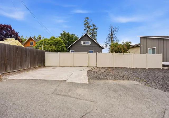 Homes for sale in Spokane, WA | 1623 E Mission Ave, Spokane, WA 99202 | MLS# 202619235