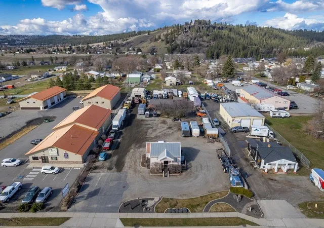 Photo 2 of Single family home for sale at 11619 E Trent Ave, Spokane Valley, WA 99206 | MLS# 202619242 | Listing updated on 2026-07-18