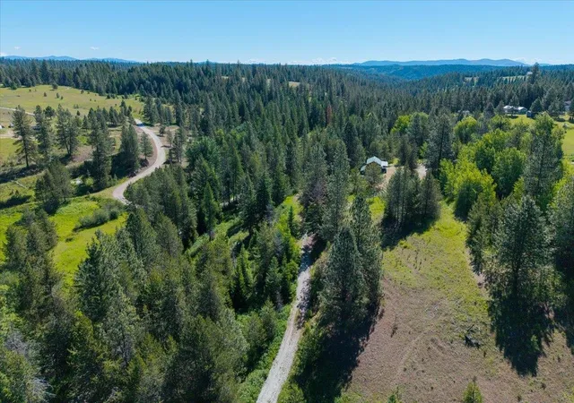 Homes for sale in Springdale, WA | 5099 L Allen Rd, Springdale, WA 99173 | MLS# 202619243