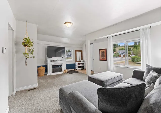 Photo 2 of Single family home for sale at 1125 W Dalton Ave, Spokane, WA 99205 | MLS# 202619244 | Listing updated on 2026-09-24
