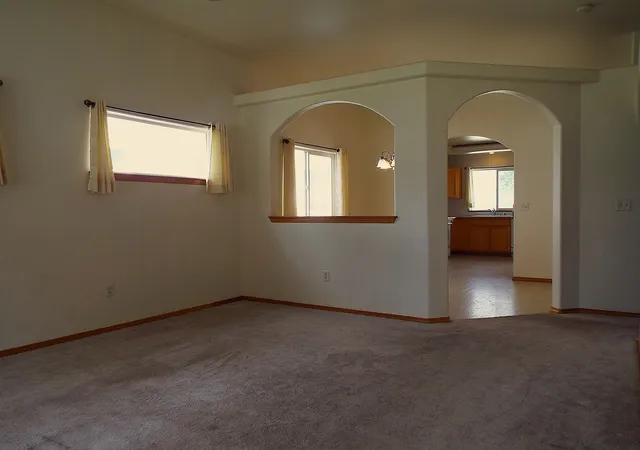 Photo 3 of Sale Pending at 9318 N Oak St, Spokane, WA 99208 | MLS# 202619250 | Listing updated on 2026-08-28