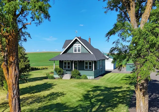 Homes for sale in Reardan, WA | 13404 N Carstens Rd, Reardan, WA 99029 | MLS# 202619277
