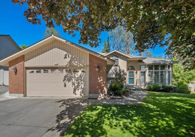 Photo 2 of Single family home for sale at 5116 W Ridgecrest Dr, Spokane, WA 99208 | MLS# 202619280 | Listing updated on 2026-08-31