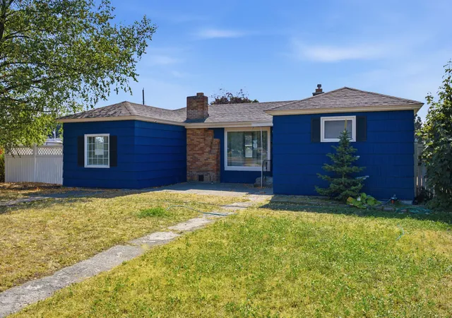 Photo 2 of Sale Pending at 2803 W Rowan Ave, Spokane, WA 99205 | MLS# 202619324 | Listing updated on 2026-09-12