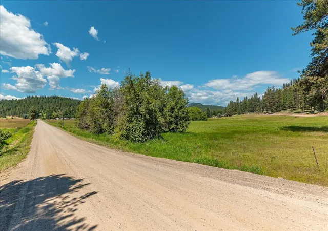 4th image of 29Xx Red Marble Rd, Chewelah, WA 99109 | MLS# 202619335