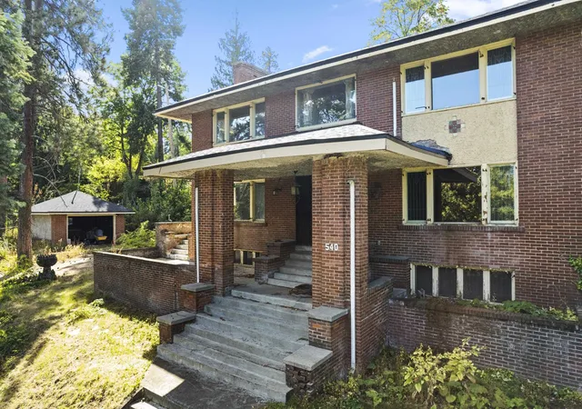 Photo 3 of Single family home for sale at 540 E Rockwood Blvd, Spokane, WA 99202 | MLS# 202619385 | Listing updated on 2026-06-24