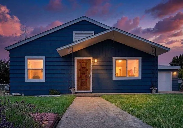 Homes for sale in Airway Heights, WA | 12917 W 12th Ave, Airway Heights, WA 99001 | MLS# 202619412
