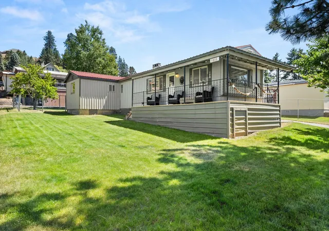 Homes for sale in Seven Bays, WA | 1208 Ponderosa Ave, Seven Bays, WA 99122 | MLS# 202619436