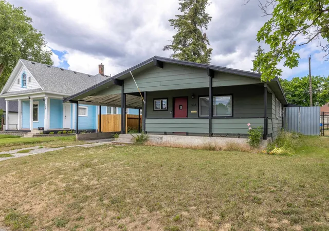 Photo 2 of Sale Pending at 1818 W Nora Ave, Spokane, WA 99205 | MLS# 202619439 | Listing updated on 2026-07-29