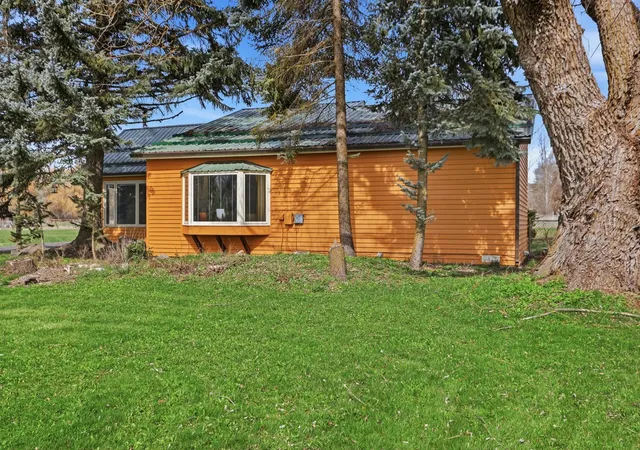 4th image of 2239 Spence Rd, Chewelah, WA 99109 | MLS# 202619470