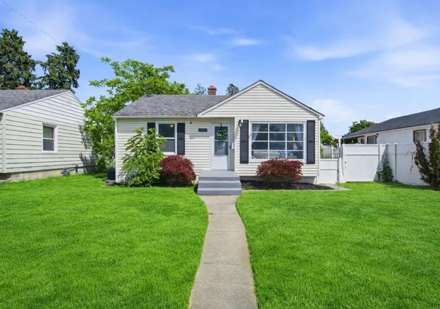 1st image of 5128 N Belt St, Spokane, WA 99205 | MLS# 202619477