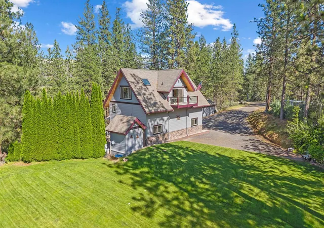 Photo 3 of Single family home for sale at 41840 N Porcupine Bay Rd, Davenport, WA 99122 | MLS# 202619488 | Listing updated on 2026-08-13
