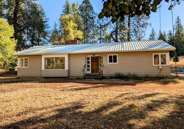 Homes for sale in Clayton, WA | 4439 Whittier Rd, Clayton, WA 99110 | MLS# 202619490