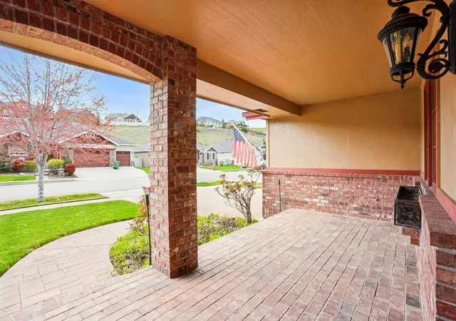 Photo 2 of Single family home for sale at 1606 N River Vista St, Spokane, WA 99224 | MLS# 202619498 | Listing updated on 2026-06-26