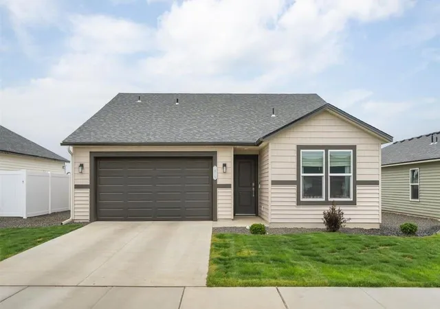 Homes for sale in Airway Heights, WA | 13553 W Sprague Ave, Airway Heights, WA 99001 | MLS# 202619513