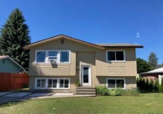 Homes for sale in Kettle Falls, WA | 850 Juniper St, Kettle Falls, WA 99141 | MLS# 202619516