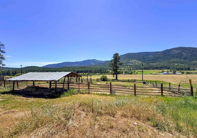 Homes for sale in Addy, WA | 2098 Marble Valley Basin Rd, Addy, WA 99101 | MLS# 202619525