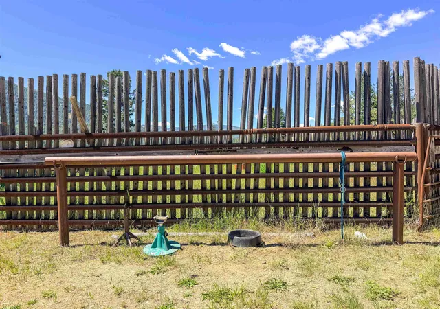 Homes for sale in Addy, WA | 2098 Marble Valley Basin Rd, Addy, WA 99101 | MLS# 202619525