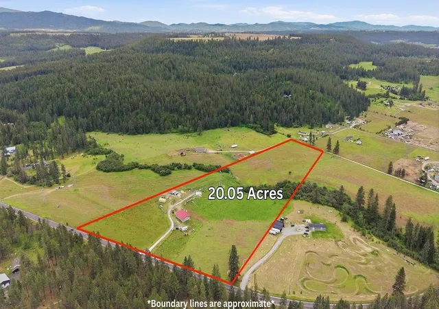 Homes for sale in Chattaroy, WA | 5320 E Elk Chattaroy Rd, Chattaroy, WA 99003 | MLS# 202619556