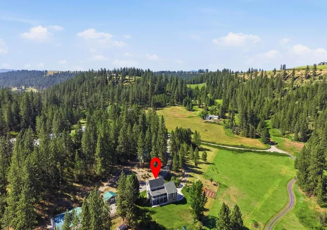 4th image of 9516 E Day Rd, Mead, WA 99021 | MLS# 202619562