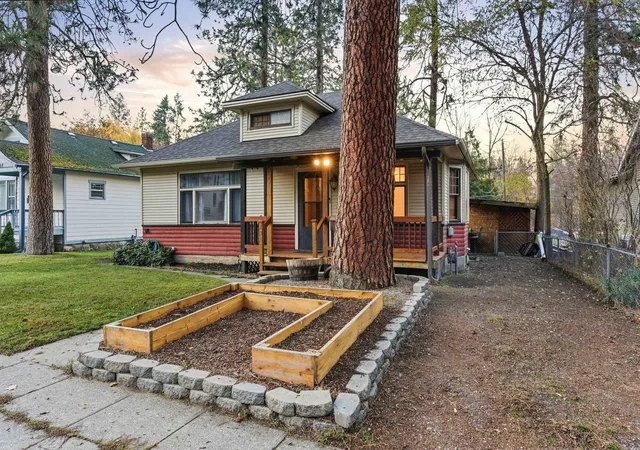 Photo 2 of Sale Pending at 1311 E 16th Avenue, Spokane, WA 99203 | MLS# 202619580 | Listing updated on 2026-07-13