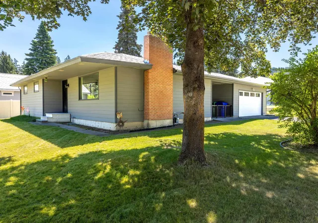 1st image of 2609 W Waikiki St, Spokane, WA 99218 | MLS# 202619596