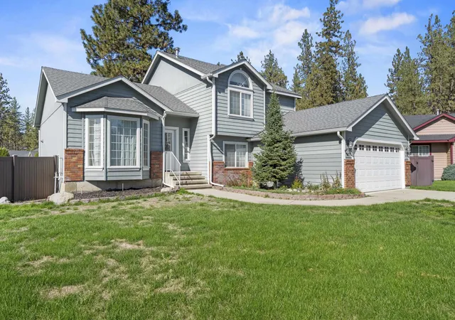 Homes for sale in Nine Mile Falls, WA | 7421 W Lanzce Ct, Nine Mile Falls, WA 99026 | MLS# 202619599