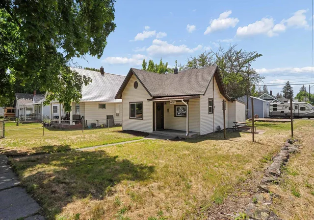 Photo 1 of Single family home for sale at 4027 N Post St, Spokane, WA 99205 | MLS# 202619603 | Listing updated on 2026-08-27