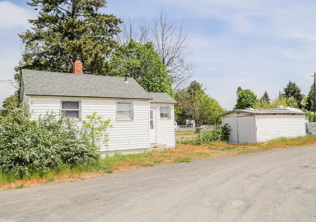 Photo 2 of Single family home for sale at 2224 N Park Rd, Spokane Valley, WA 99212 | MLS# 202619604 | Listing updated on 2026-06-26