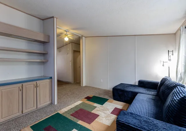 Photo 4 of Manufactured home for sale at 3920 E Center Rd, Mead, WA | MLS# 202619609 | Listing updated on 2026-09-09