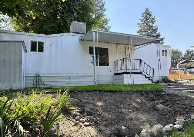 Photo 3 of Manufactured home for sale at 3231 W Boone 519, Spokane, WA 99201 | MLS# 202619636 | Listing updated on 2026-09-22