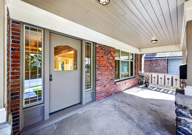 Photo 2 of Single family home for sale at 420 W 14th Avenue, Spokane, WA 99204 | MLS# 202619681 | Listing updated on 2026-09-24