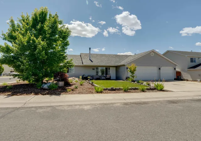 Homes for sale in Medical Lake, WA | 520 E Beverly Ave, Medical Lake, WA 99022 | MLS# 202619700