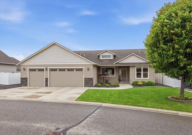 1st image of 16507 E 10th Ln, Spokane Valley, WA 99037 | MLS# 202619710