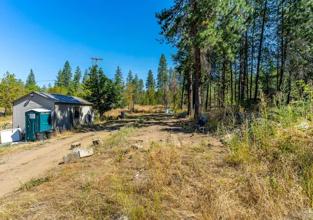 Photo 3 of Sale Pending at 1101 Scotia Rd, Newport, WA 99156 | MLS# 202619717 | Listing updated on 2026-07-22