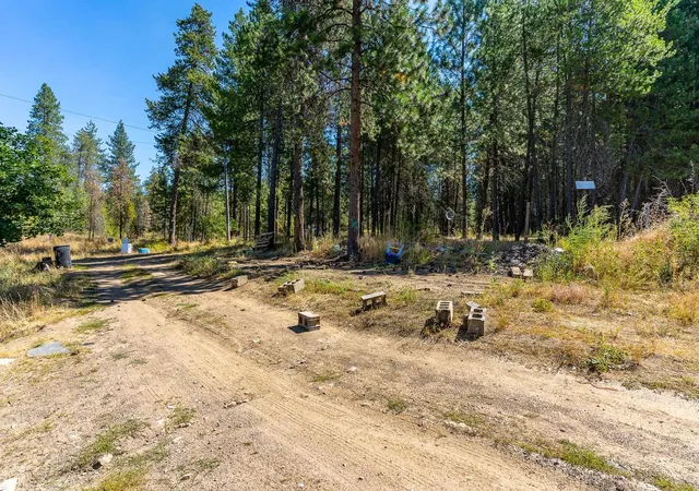 Photo 4 of Sale Pending at 1101 Scotia Rd, Newport, WA 99156 | MLS# 202619717 | Listing updated on 2026-07-22