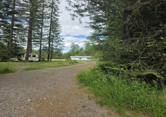 1st image of 1901 Green Rd, Newport, WA 99156 | MLS# 202619723