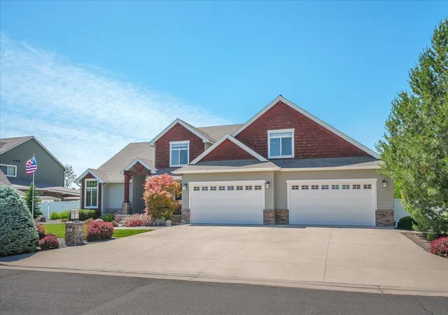 Photo 3 of Sale Pending at 1920 S Dusk Ln, Greenacres, WA 99016 | MLS# 202619739 | Listing updated on 2026-07-22