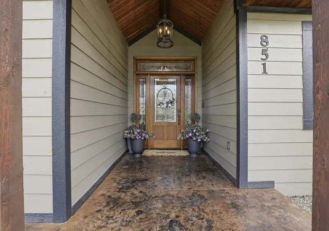 2nd image of 851 Thomas Ln, Newport, WA 99156 | MLS# 202619773