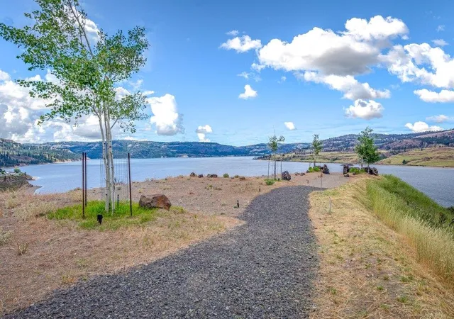 3rd image of 41205 Harbor View Dr, Davenport, WA 99122 | MLS# 202619786