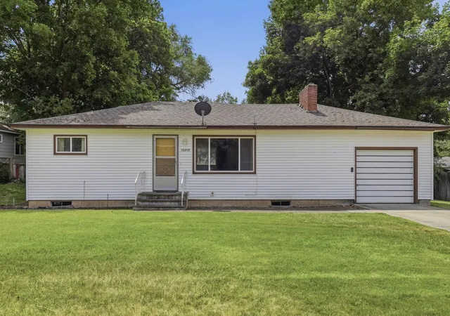 1st image of 10310 E Dean Ave, Spokane Valley, WA 99206 | MLS# 202619791