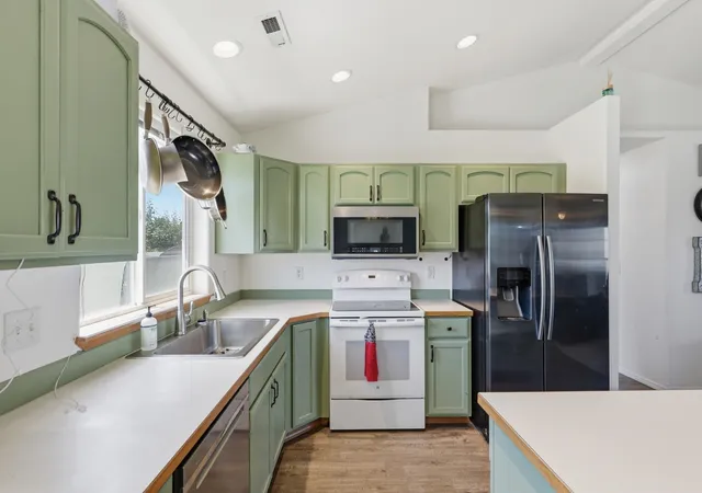 Photo 3 of Single family home for sale at 514 E Norma Lee Ave, Medical Lake, WA 99022 | MLS# 202619803 | Listing updated on 2026-08-28